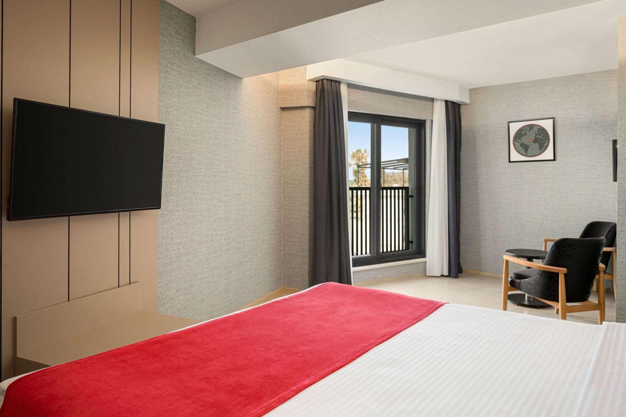Ramada By Wyndham Dalaman Luaran gambar