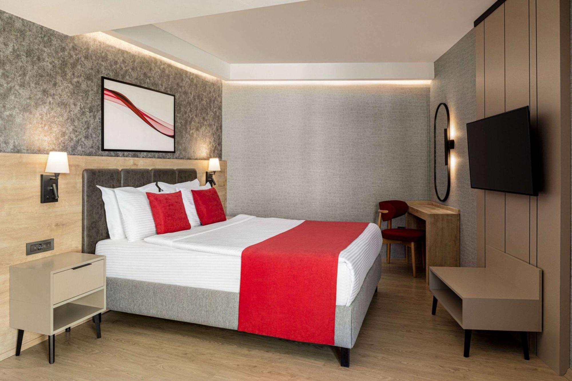 Ramada By Wyndham Dalaman Luaran gambar