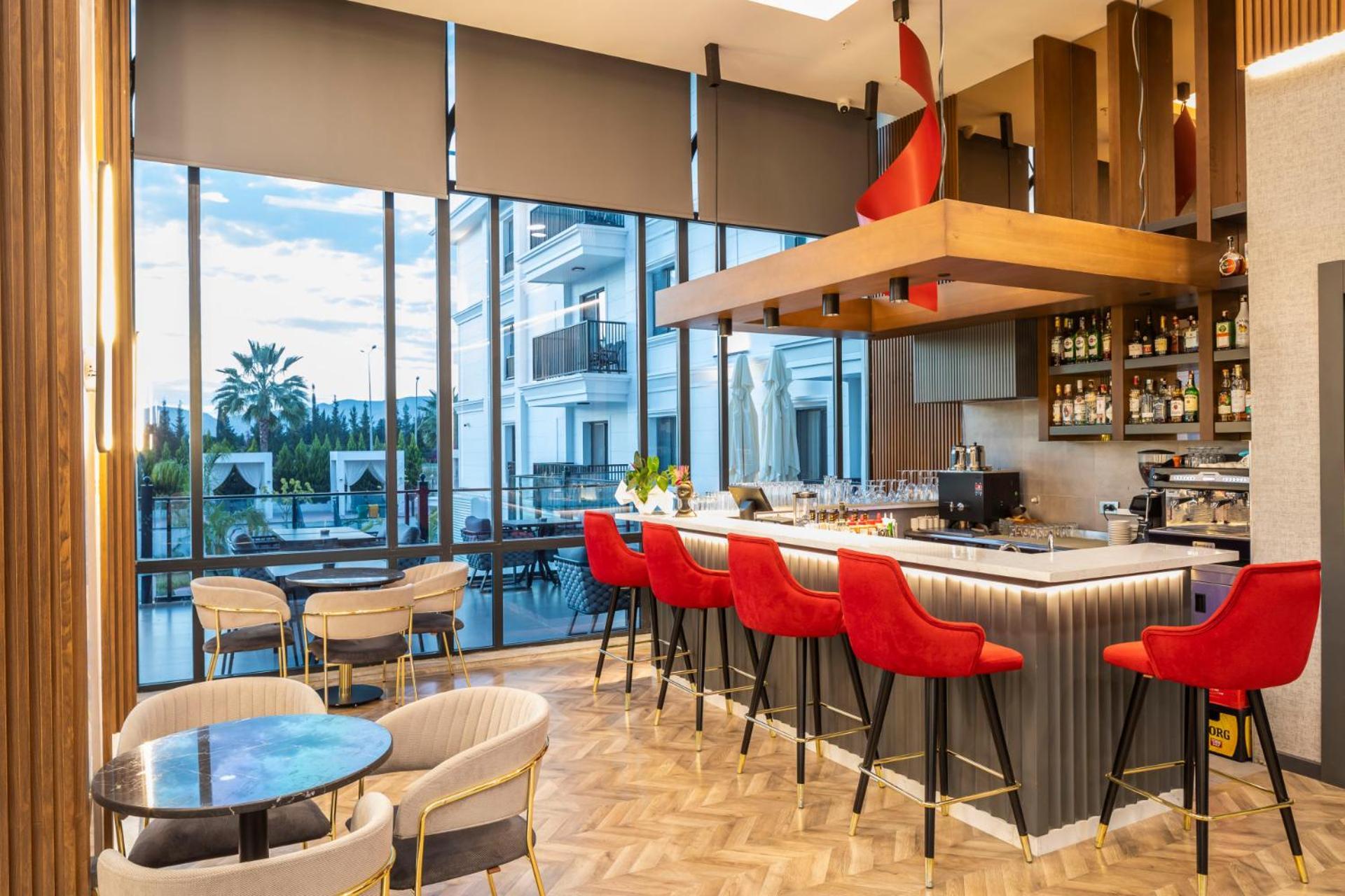 Ramada By Wyndham Dalaman Luaran gambar