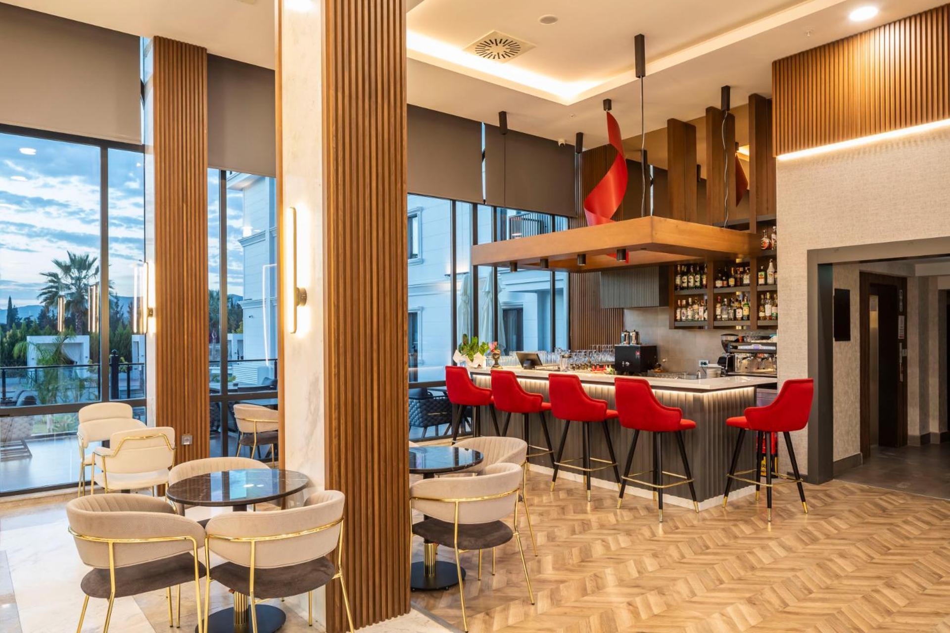 Ramada By Wyndham Dalaman Luaran gambar